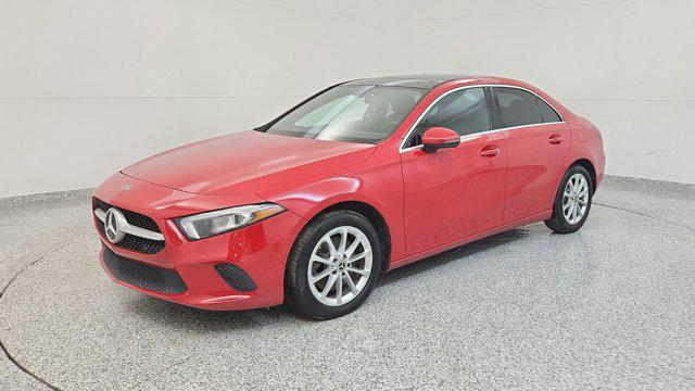 2019 Mercedes-Benz A 220 A 220
