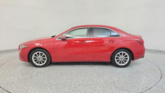 2019 Mercedes-Benz A 220 A 220