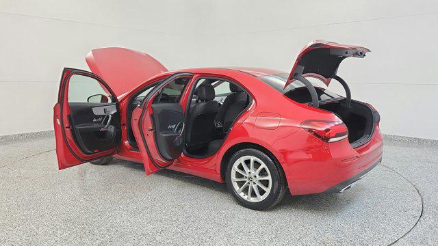 2019 Mercedes-Benz A 220 A 220