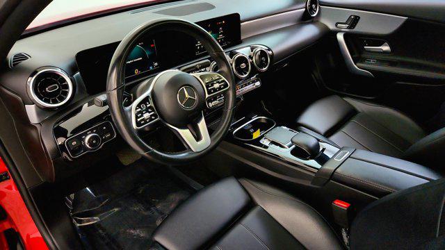 2019 Mercedes-Benz A 220 A 220