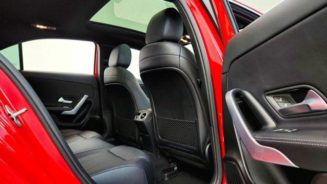2019 Mercedes-Benz A 220 A 220
