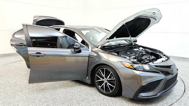 2021 Toyota Camry SE Nightshade Edition