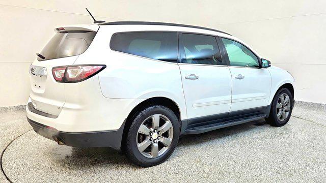 2017 Chevrolet Traverse 2LT