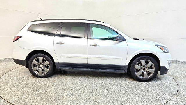 2017 Chevrolet Traverse 2LT