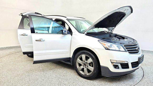 2017 Chevrolet Traverse 2LT