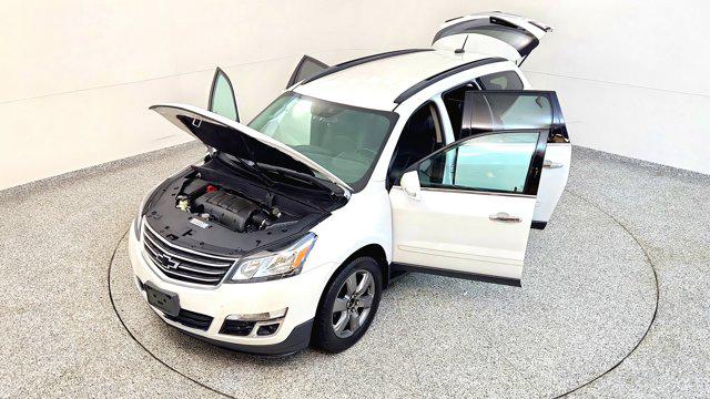 2017 Chevrolet Traverse 2LT