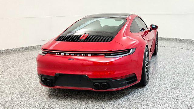 2021 Porsche 911 Carrera 4