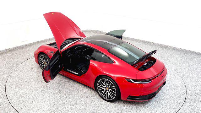 2021 Porsche 911 Carrera 4