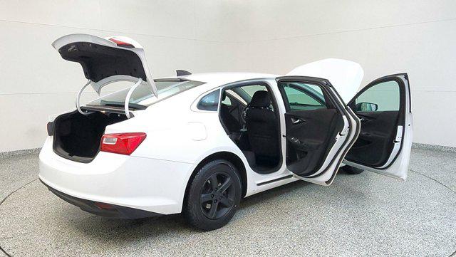 2023 Chevrolet Malibu FWD LS
