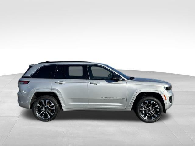 2025 Jeep Grand Cherokee GRAND CHEROKEE OVERLAND 4X4