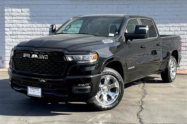 2025 RAM Ram 1500 RAM 1500 BIG HORN CREW CAB 4X4 64 BOX