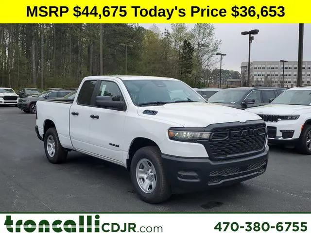 2025 RAM Ram 1500 RAM 1500 TRADESMAN QUAD CAB 4X2 64 BOX