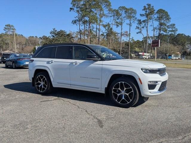 2025 Jeep Grand Cherokee GRAND CHEROKEE SUMMIT RESERVE 4X4