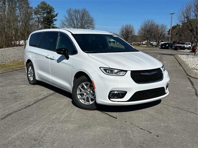 2025 Chrysler Pacifica PACIFICA SELECT