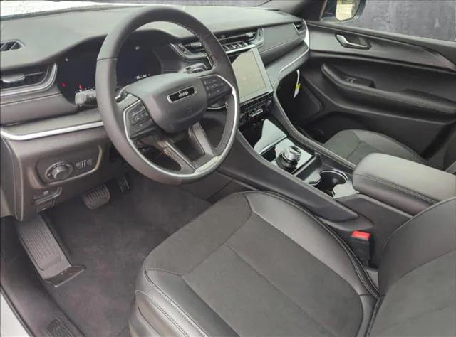 2025 Jeep Grand Cherokee GRAND CHEROKEE L ALTITUDE X 4X2