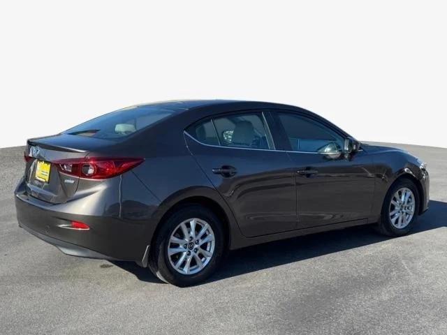 2016 Mazda Mazda3 i Touring