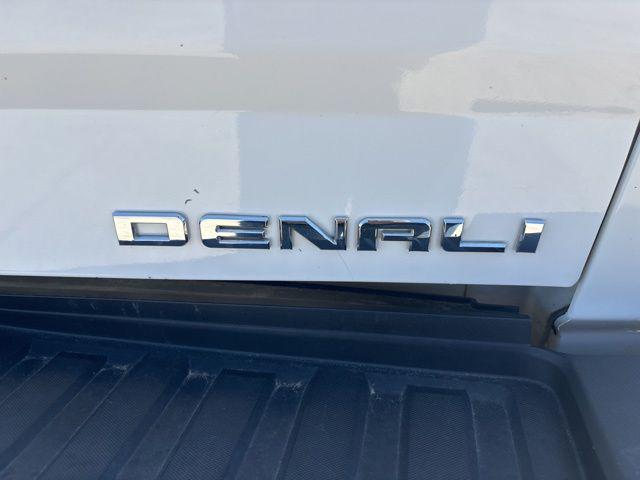 2017 GMC Sierra 2500HD Denali