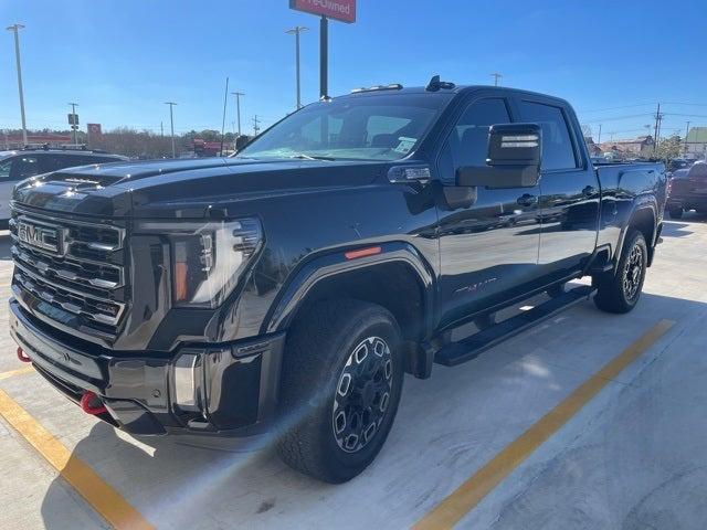 2024 GMC Sierra 2500HD 4WD Crew Cab Standard Bed AT4