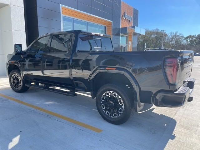 2024 GMC Sierra 2500HD 4WD Crew Cab Standard Bed AT4