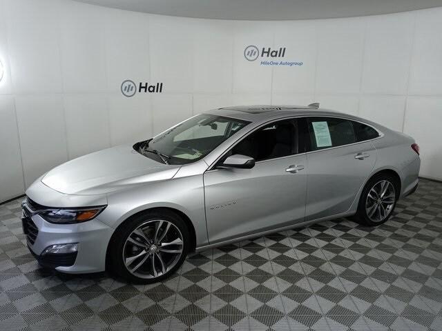 2022 Chevrolet Malibu FWD LT