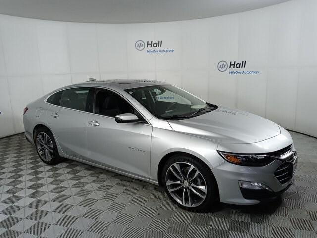 2022 Chevrolet Malibu FWD LT