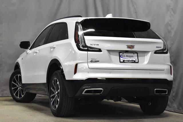 2024 Cadillac XT4 AWD Sport