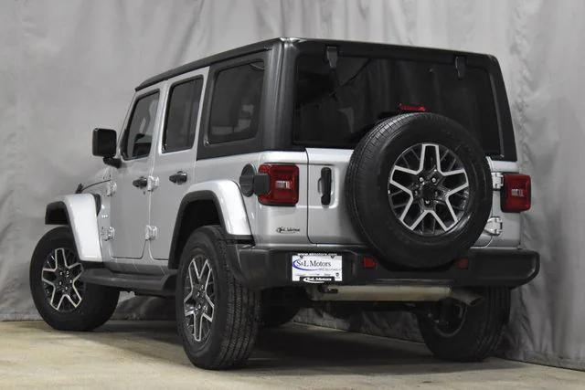 2024 Jeep Wrangler 4-Door Sahara