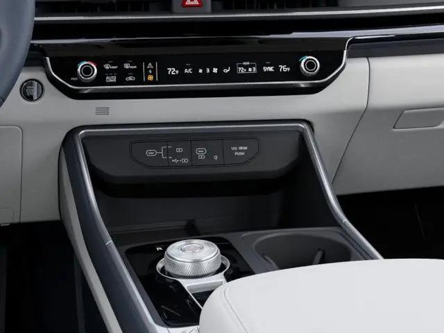 2025 Kia Carnival MPV SX Prestige