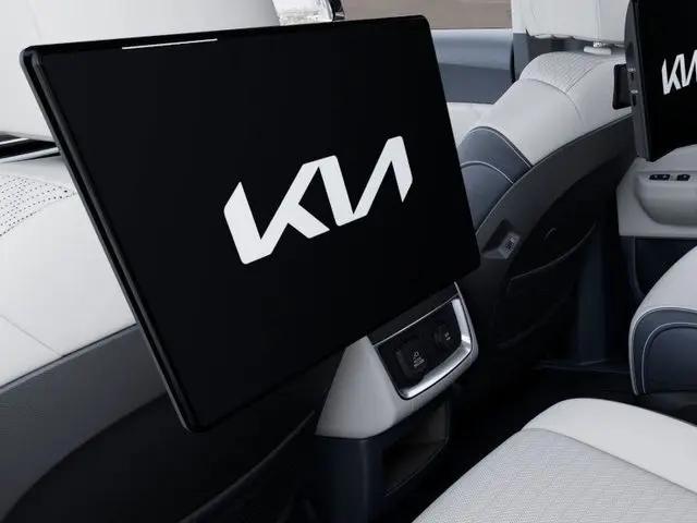 2025 Kia Carnival MPV SX Prestige