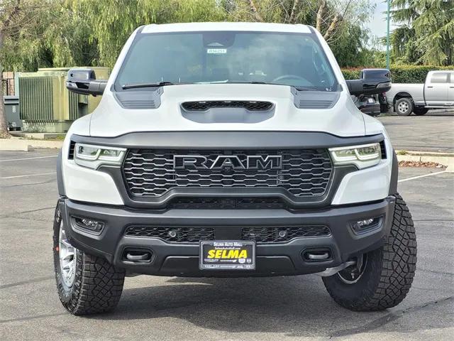 2025 RAM Ram 1500 RAM 1500 RHO CREW CAB 4X4 57 BOX