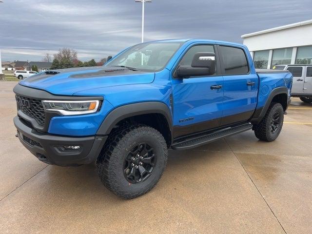 2025 RAM Ram 1500 RAM 1500 RHO CREW CAB 4X4 57 BOX