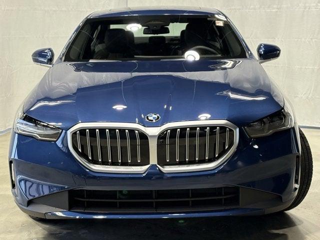 2025 BMW 530 i xDrive