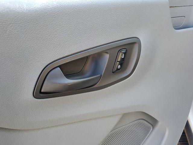 2016 Ford Transit Base