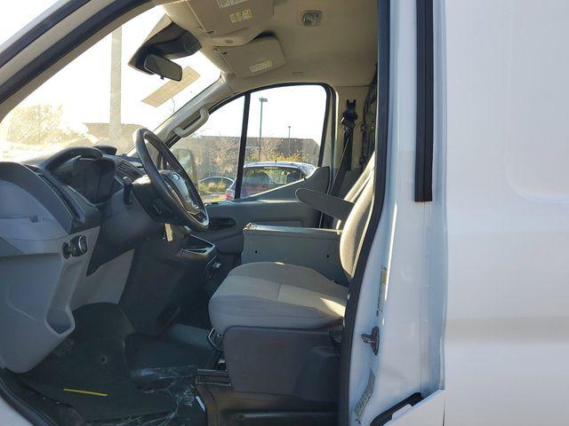 2016 Ford Transit Base
