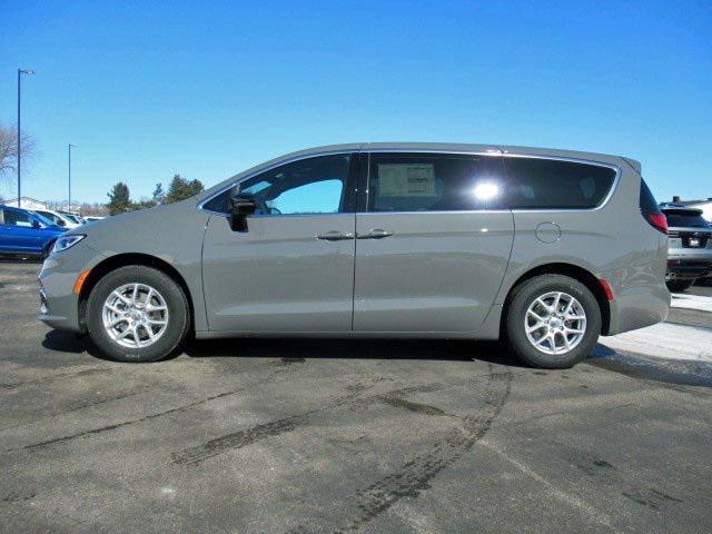 2025 Chrysler Pacifica PACIFICA SELECT