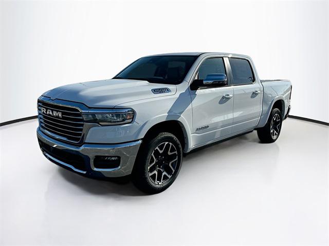 2025 RAM Ram 1500 RAM 1500 LARAMIE CREW CAB 4X4 57 BOX