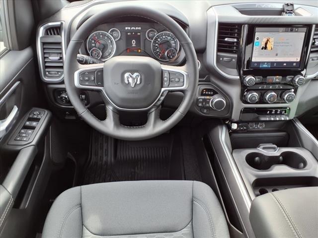 2025 RAM Ram 1500 RAM 1500 BIG HORN QUAD CAB 4X4 64 BOX