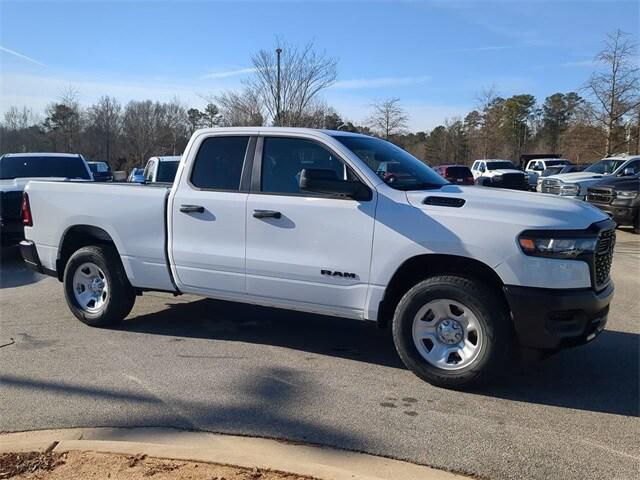 2025 RAM Ram 1500 RAM 1500 TRADESMAN QUAD CAB 4X4 64 BOX