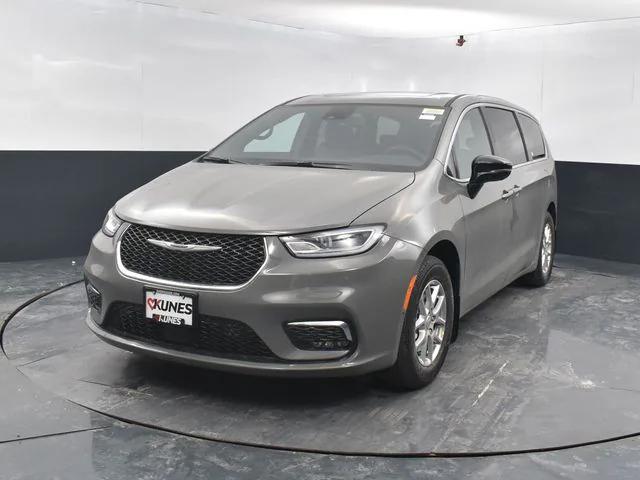 2025 Chrysler Pacifica PACIFICA SELECT