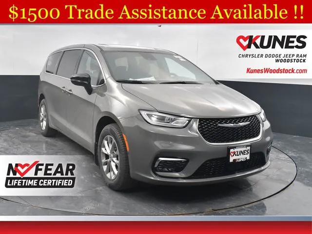 2025 Chrysler Pacifica PACIFICA SELECT AWD