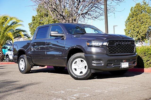 2025 RAM Ram 1500 RAM 1500 TRADESMAN CREW CAB 4X4 57 BOX