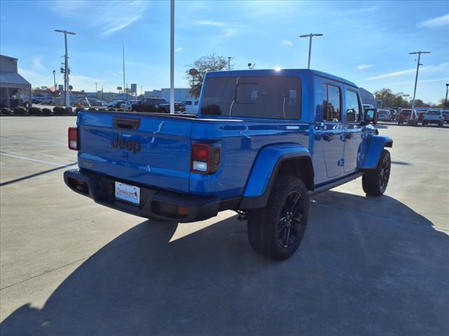 2025 Jeep Gladiator GLADIATOR NIGHTHAWK 4X4