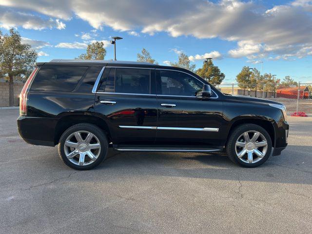 2019 Cadillac Escalade Luxury