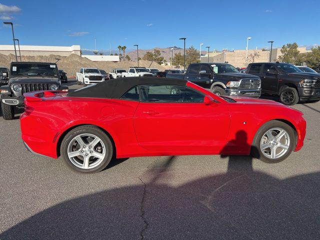 2022 Chevrolet Camaro RWD Convertible 1LT