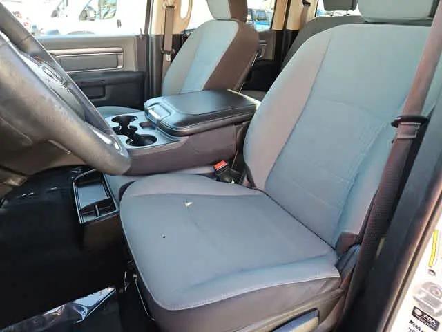 2022 Ram 1500 Classic SLT Crew Cab 4x2 5'7" Box