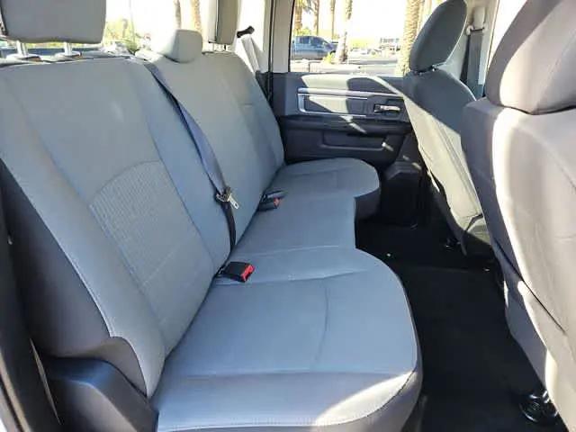2022 Ram 1500 Classic SLT Crew Cab 4x2 5'7" Box