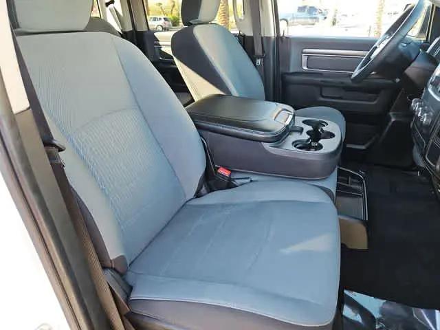 2022 Ram 1500 Classic SLT Crew Cab 4x2 5'7" Box