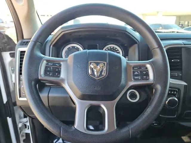 2022 Ram 1500 Classic SLT Crew Cab 4x2 5'7" Box