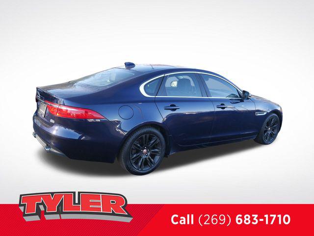 2017 Jaguar XF 35t Premium