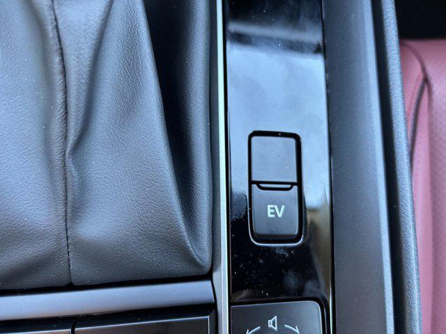 2025 Mazda CX-50 Hybrid Premium Package
